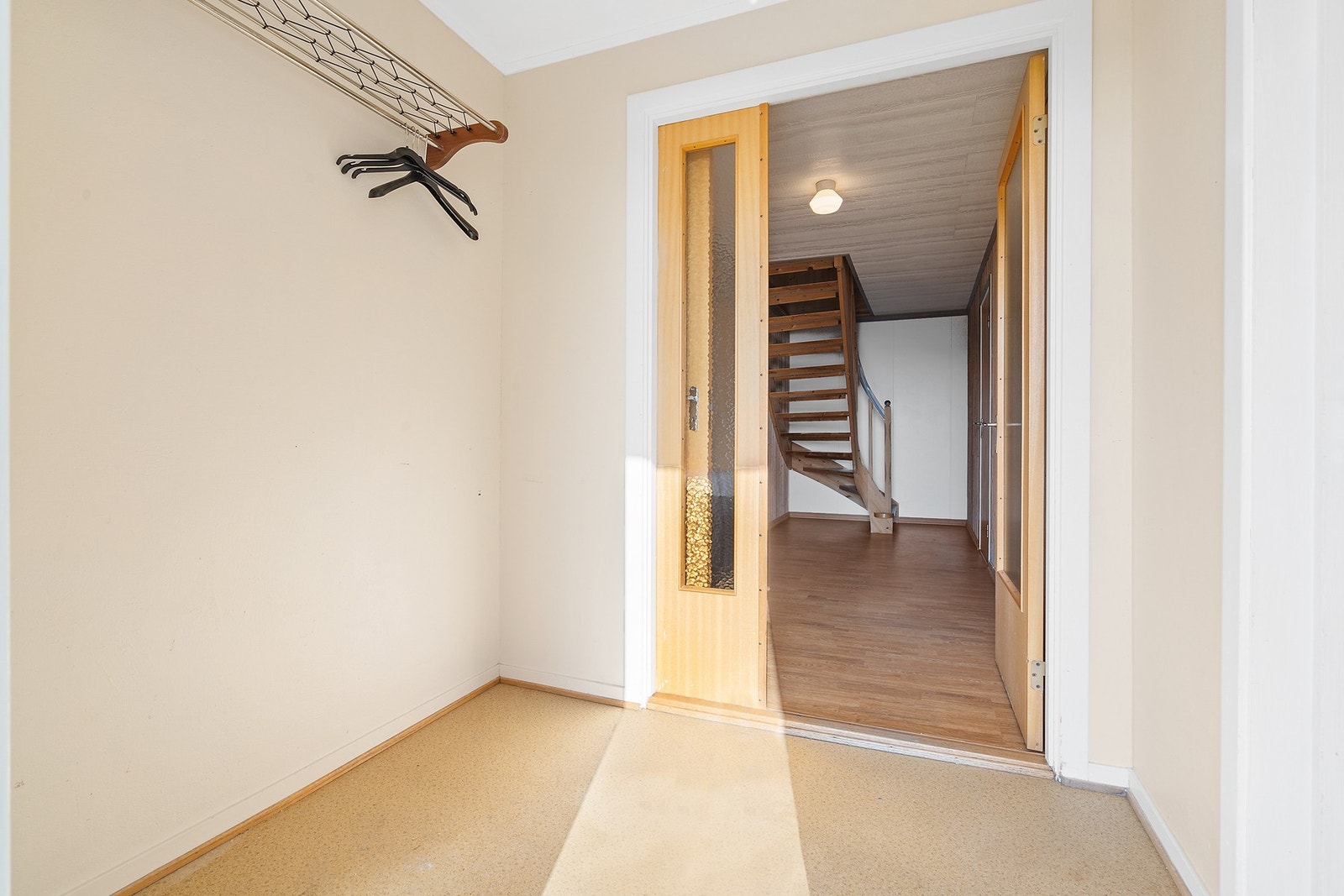 Sokkel - Entre Galleribilde