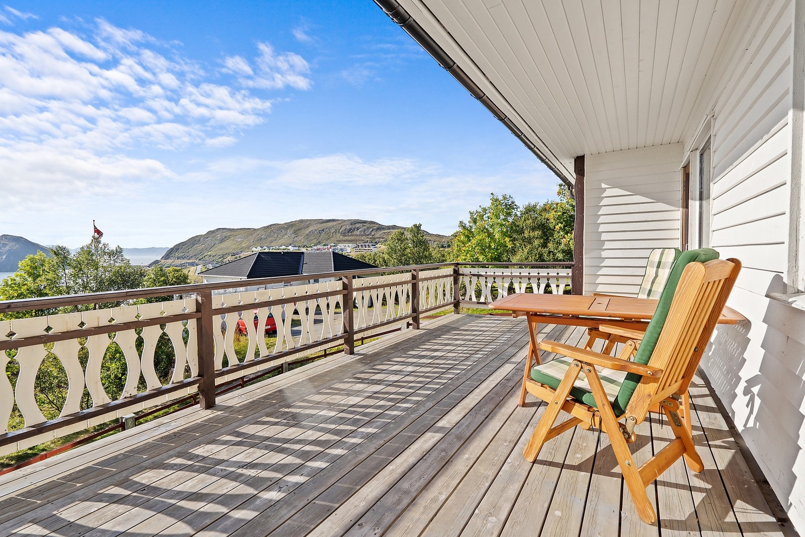 Solrik væranda Galleribilde