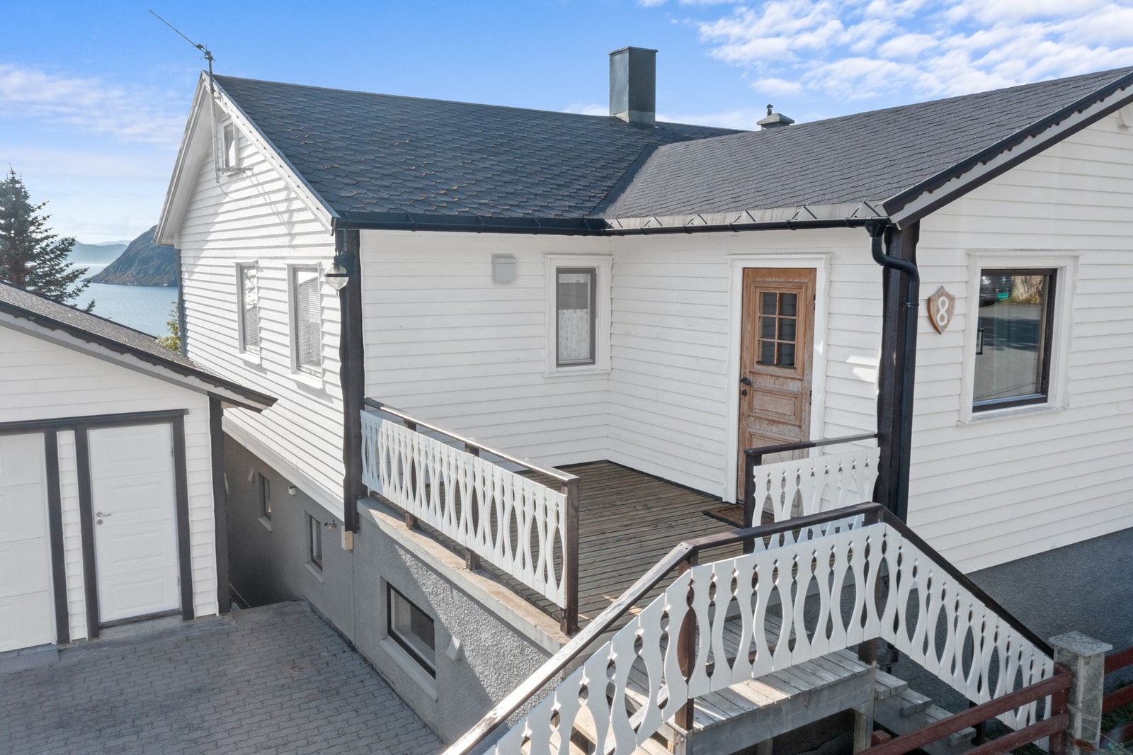 Inngangsparti Galleribilde