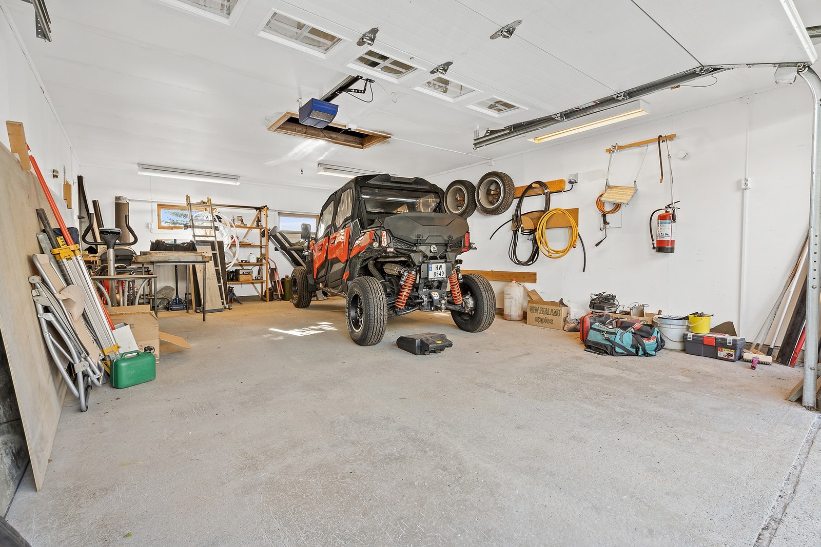 Stor garasje Galleribilde