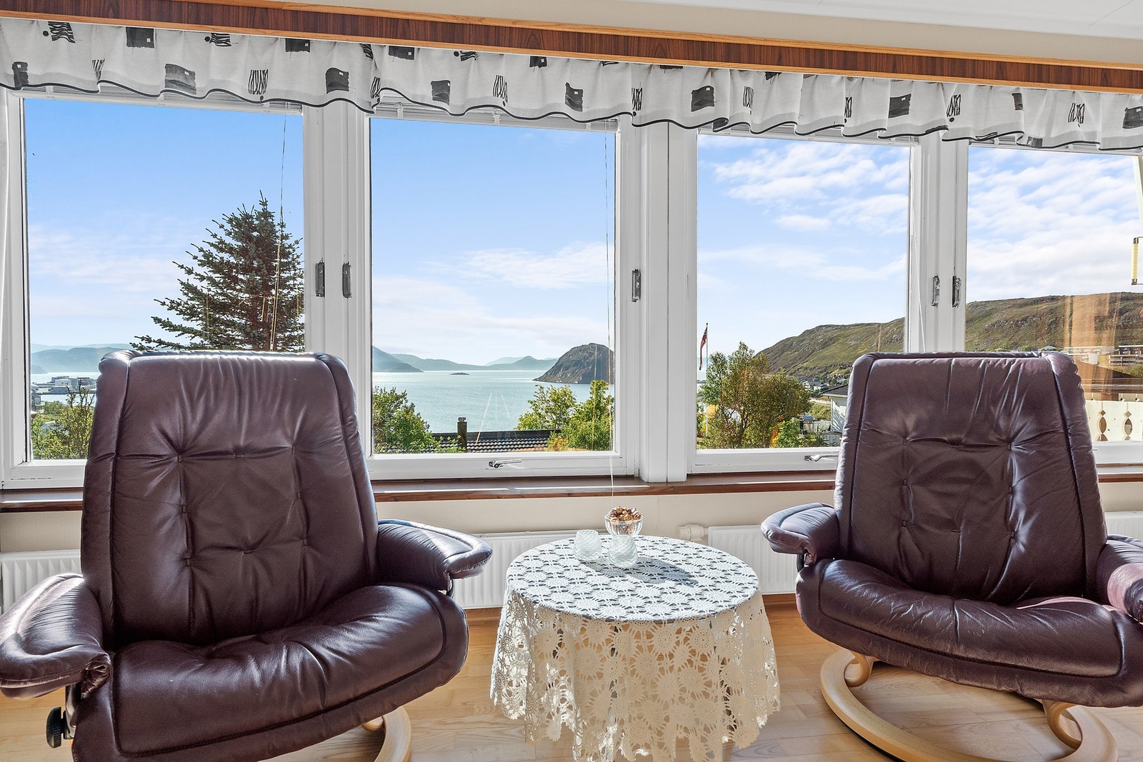 Stuen med flott utsikt Galleribilde