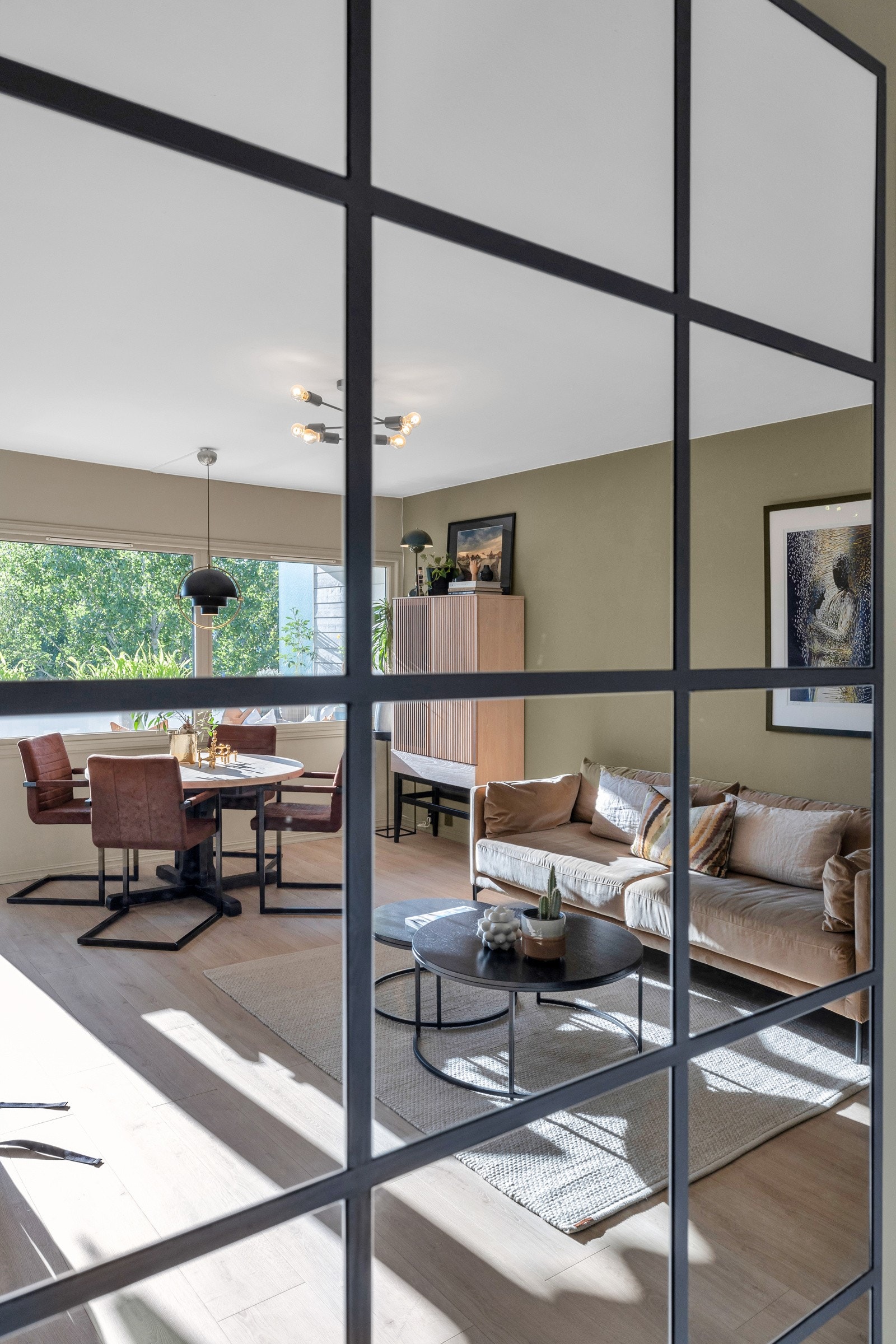 Et enkelt rom å innrede etter egen smak og ønsker Galleribilde