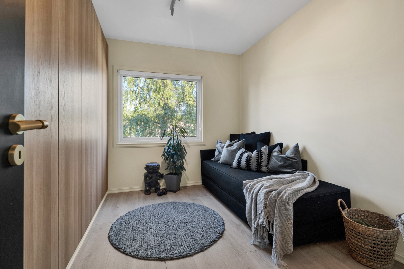 Det andre soverommet passer perfekt som barne- eller gjesterom. Galleribilde