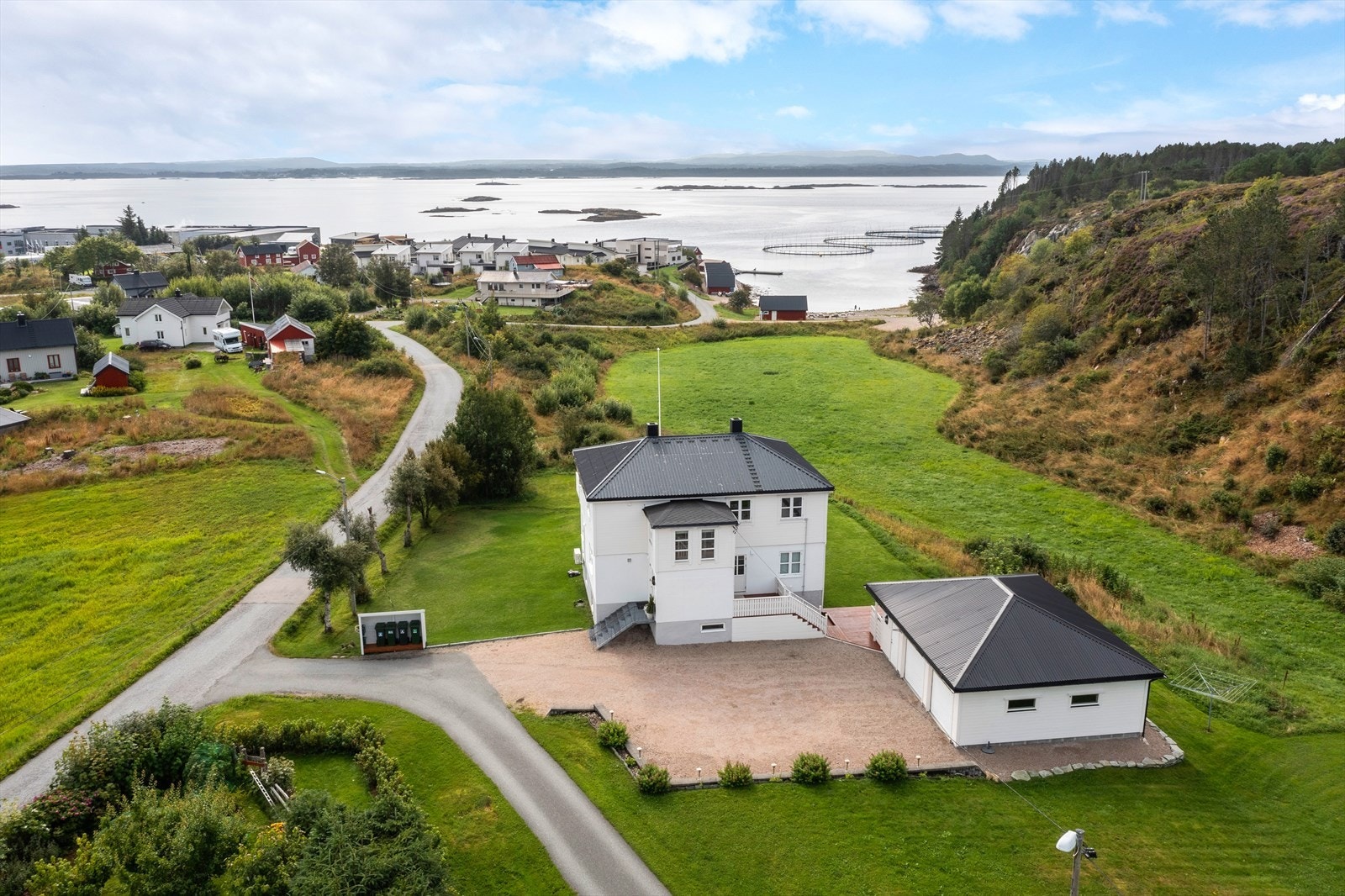 Frøya har fine tur- og friluftsområder, både til lands og til vanns Galleribilde