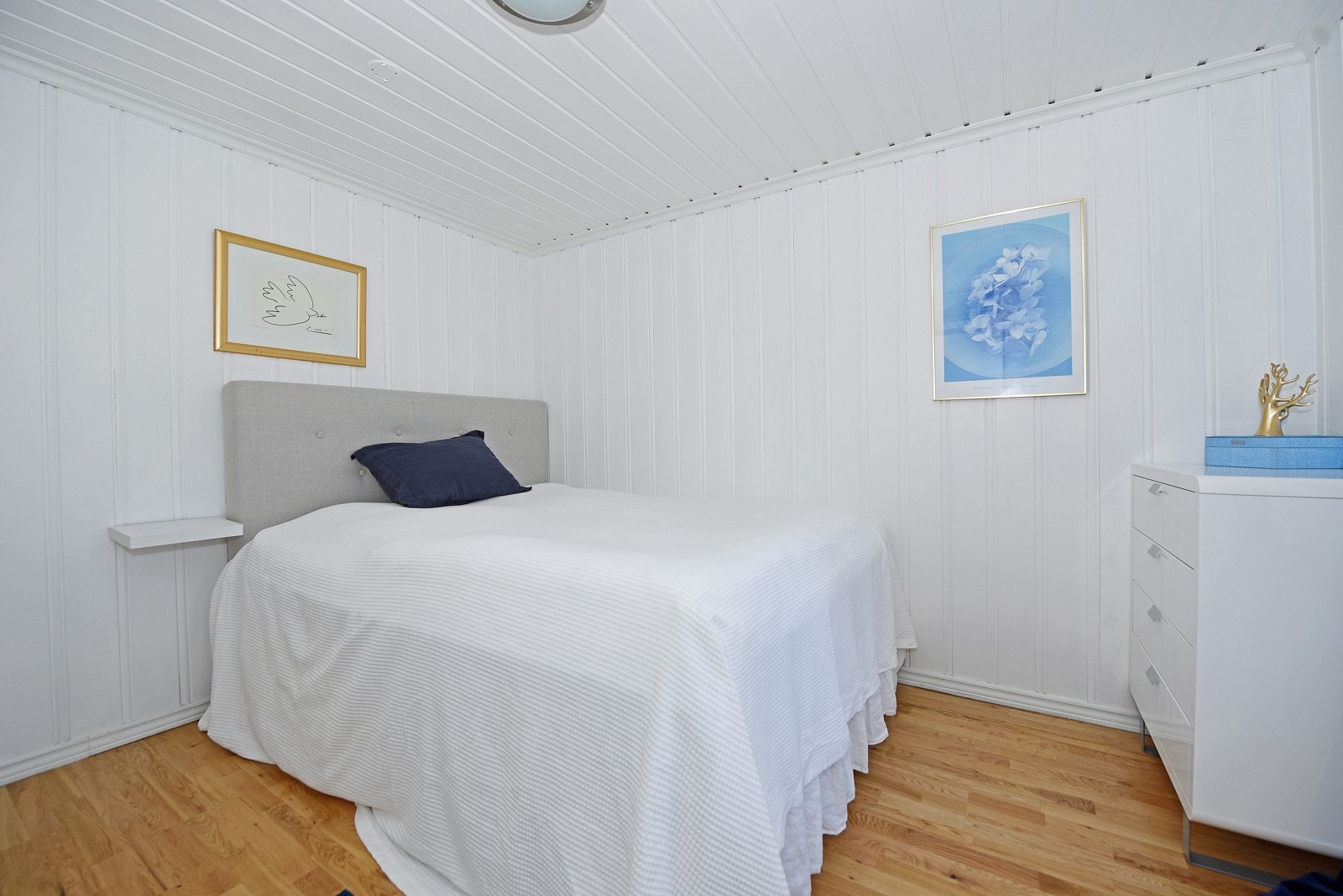 Sidebygningen har 3 soverom. Galleribilde