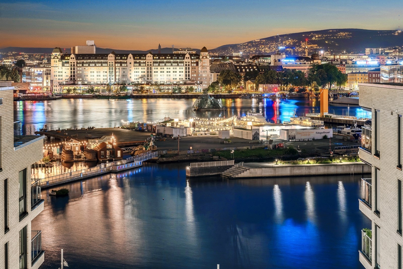 Her kan man nyte late sommerkvelder med flott utsikt mot solnedgangen over Oslofjorden Galleribilde