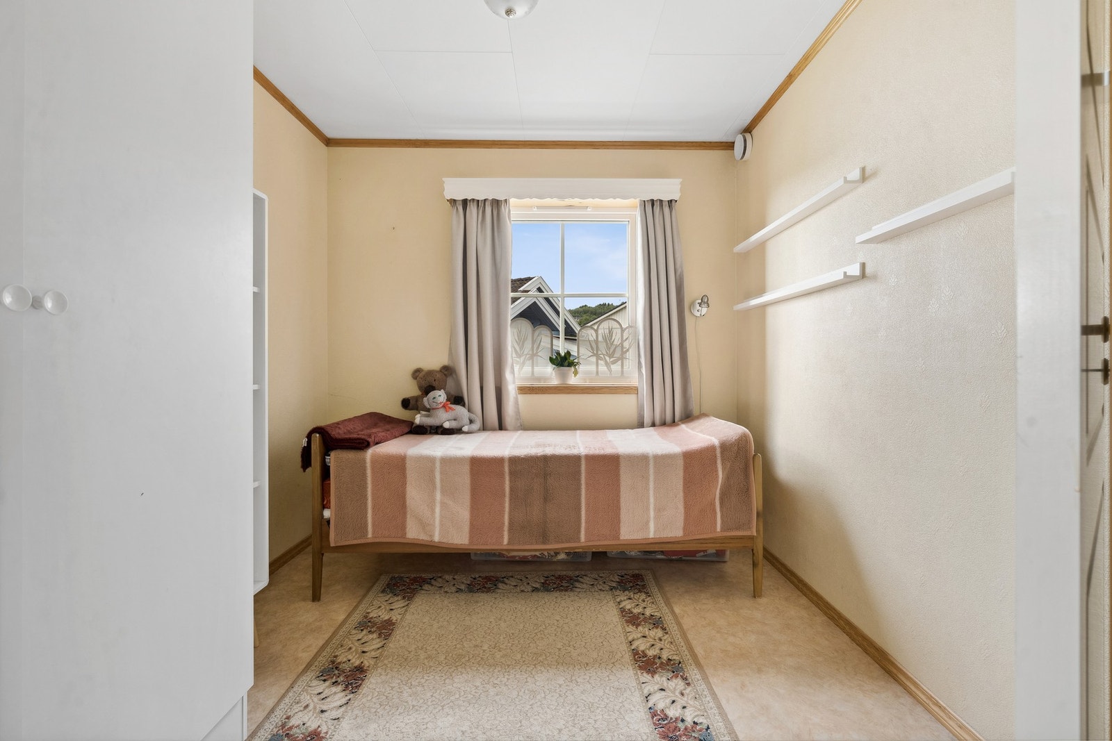 Soverom nr. 2. Perfekt gjesterom eller kontor. Galleribilde