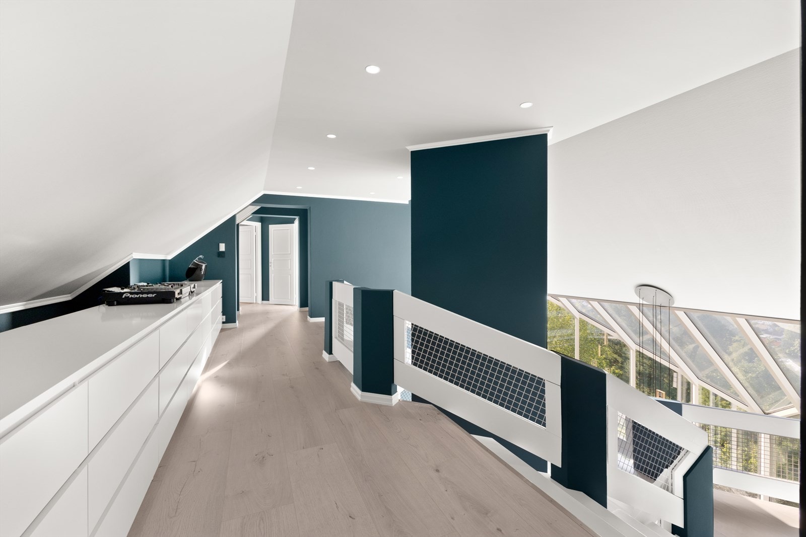 Gang med downlights Galleribilde