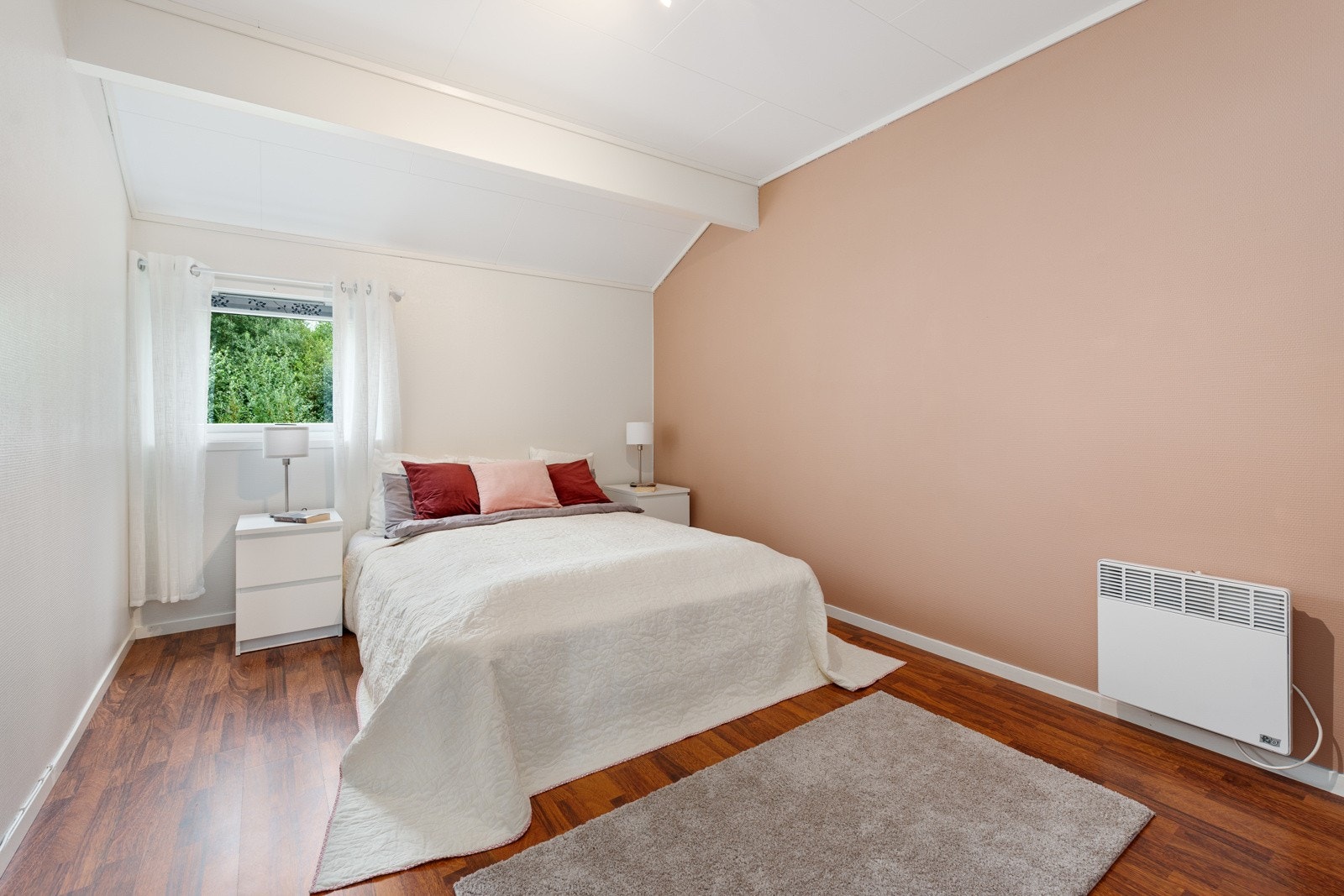 Boligen har 3 gode soverom på hhv: 11 m², 11m² og 7m². Galleribilde