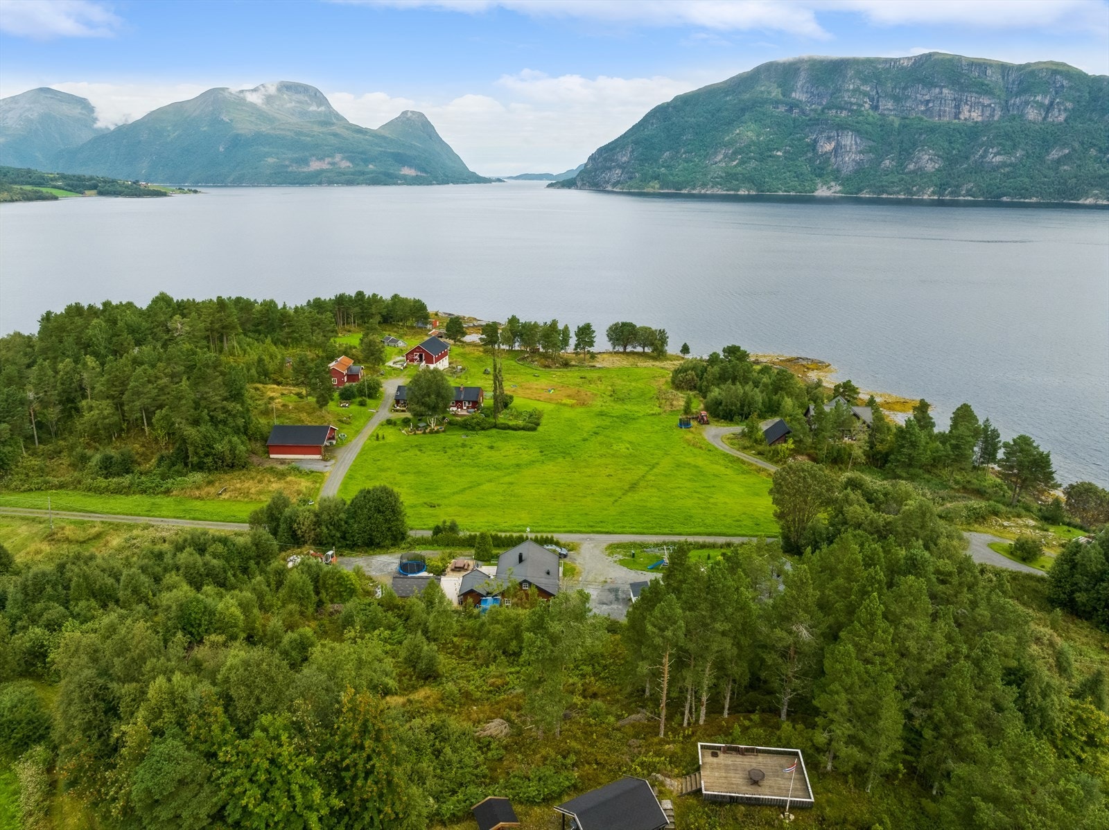Heimdal Eiendomsmegling ved Ludvig Bøgseth ønsker velkommen til to flotte fritidstomter! Galleribilde