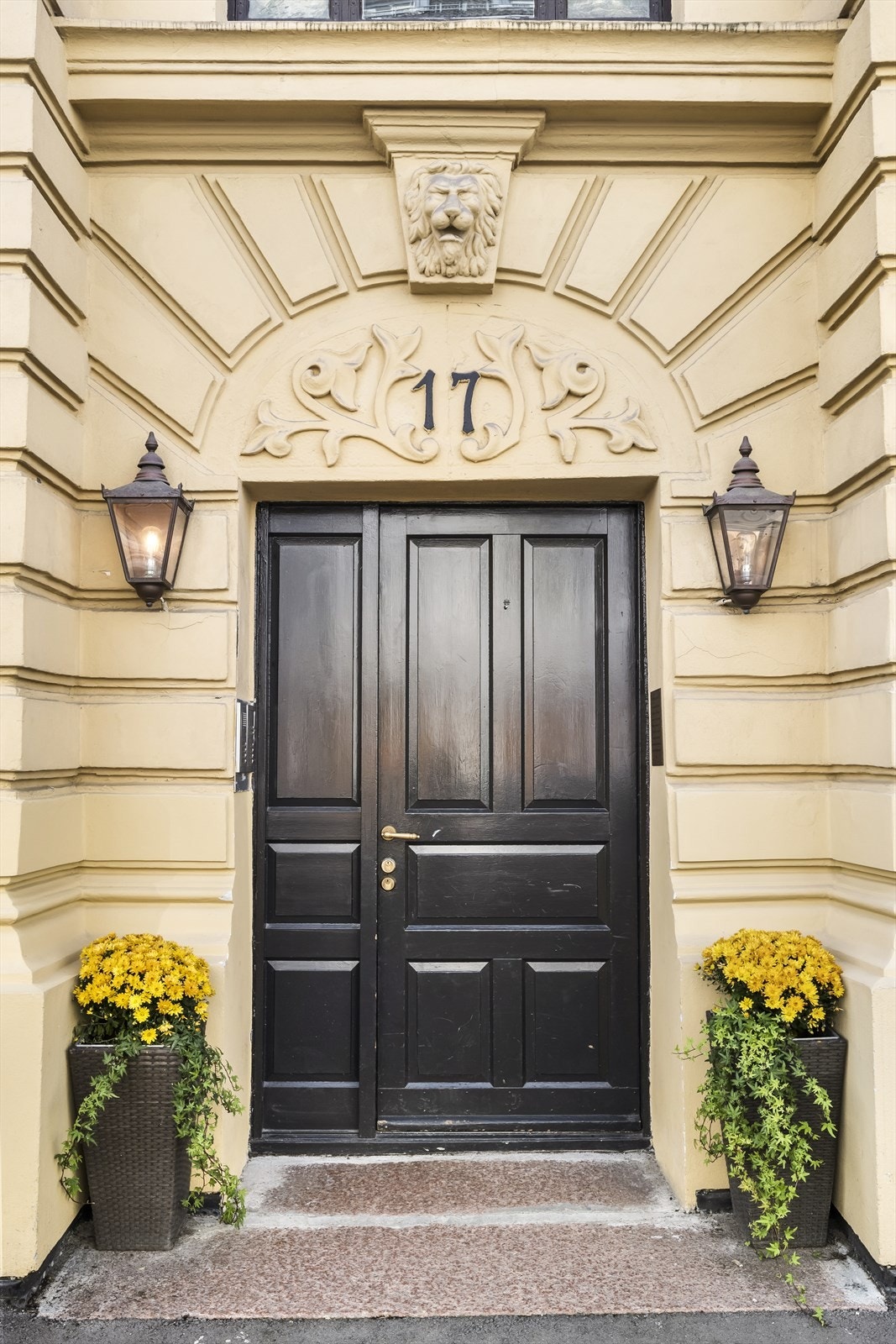 Sameiet Eckersbergsgaten 17 består av 10 boligseksjoner Galleribilde