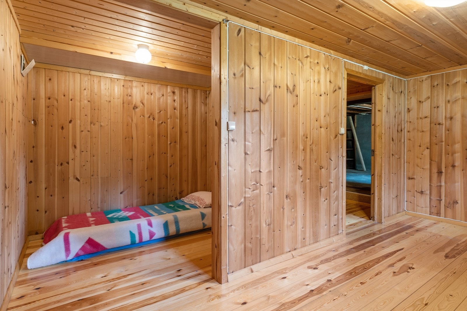 Innredet rom i kjeller. Galleribilde