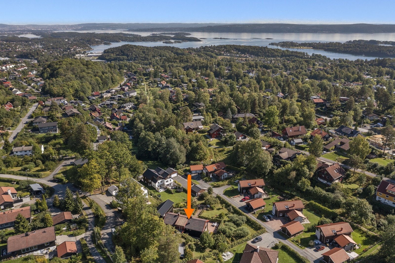 Eiendommer ligger sentralt i Asker - med kort vei til fjorden, marka og sentrum Galleribilde