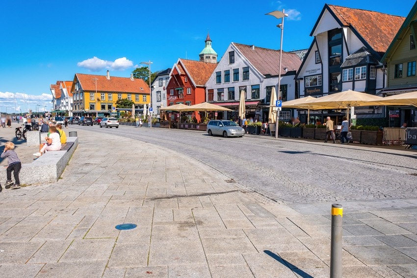 Sentrumskjernen og Vågen er en 15-20 minutters gåtur unna. Galleribilde