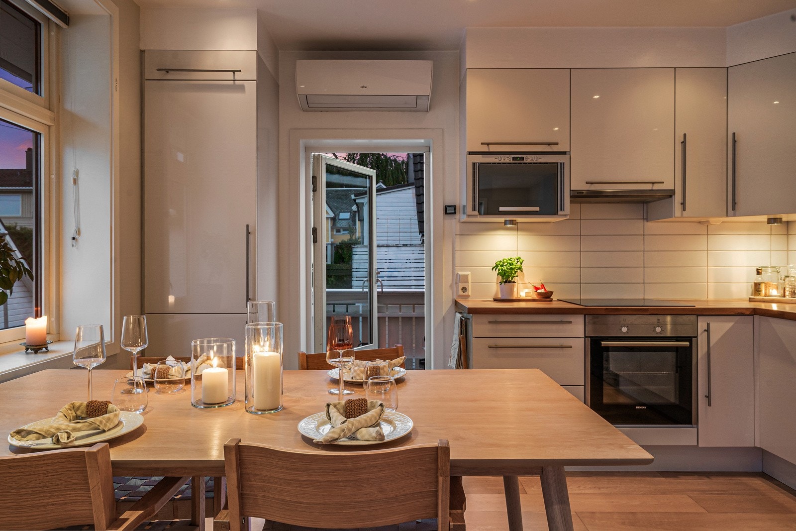 EIE Eiendomsmegling Stavanger v/ Jr. Partner Håkon Hovland presenterer Karlsminnegata 105! Galleribilde