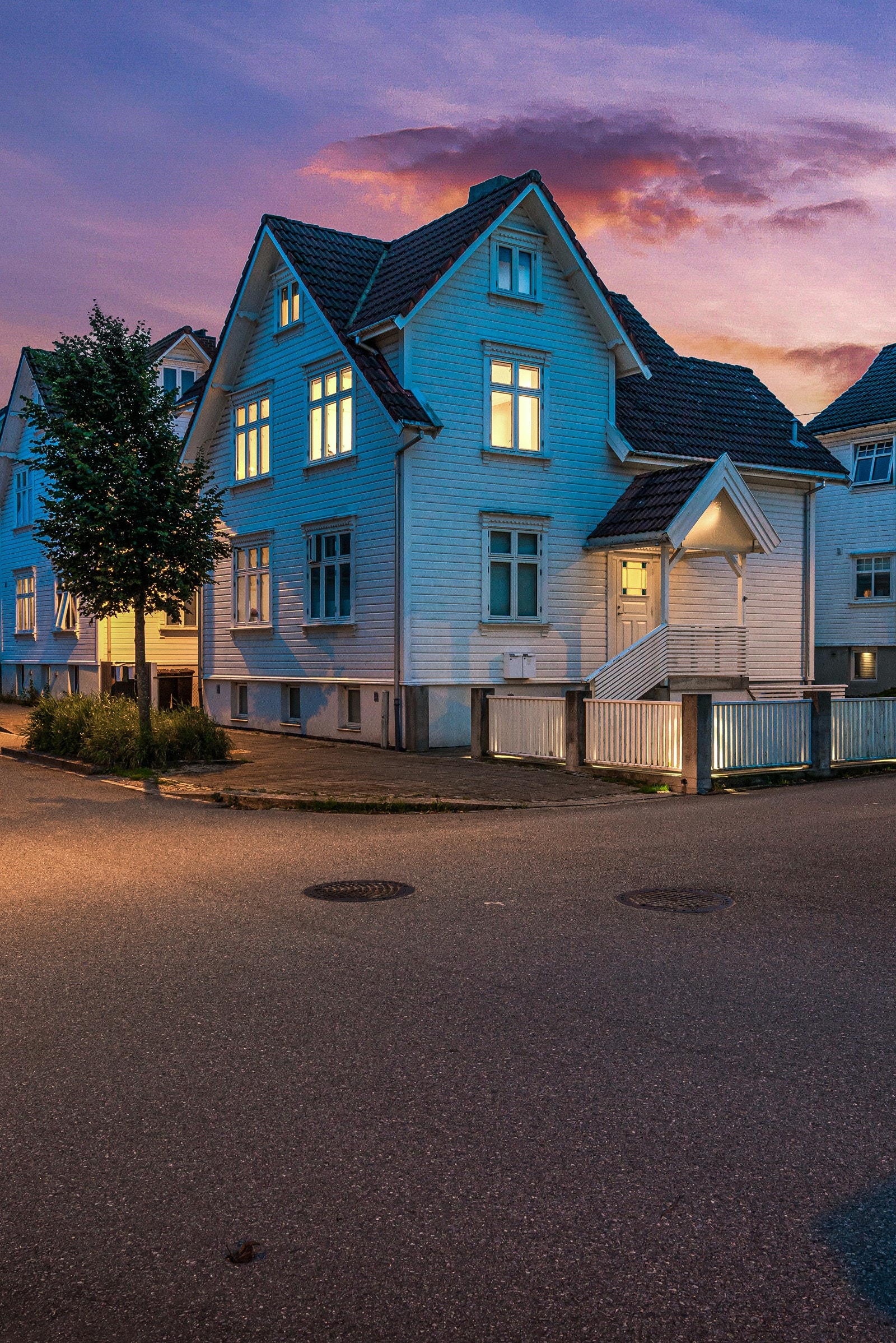 Kveldsbilde - Fasade Galleribilde