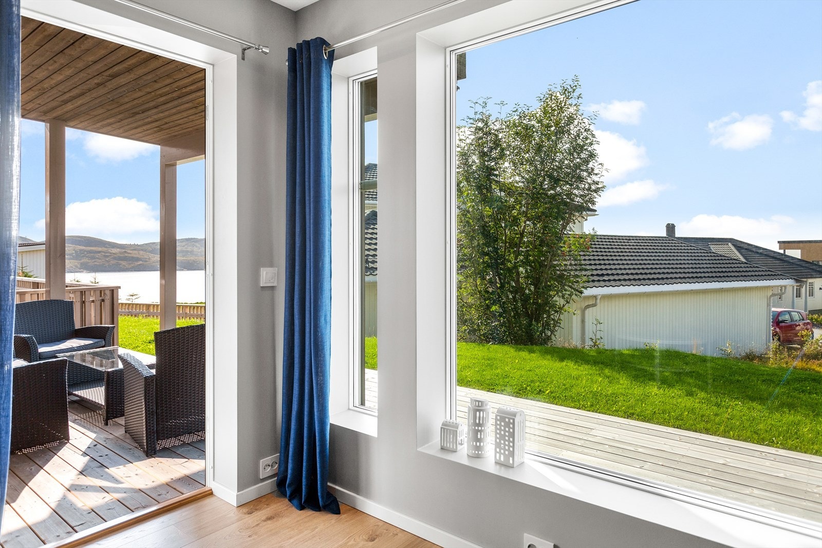 Legg merke til den listefrie finishen rundt vinduene Galleribilde