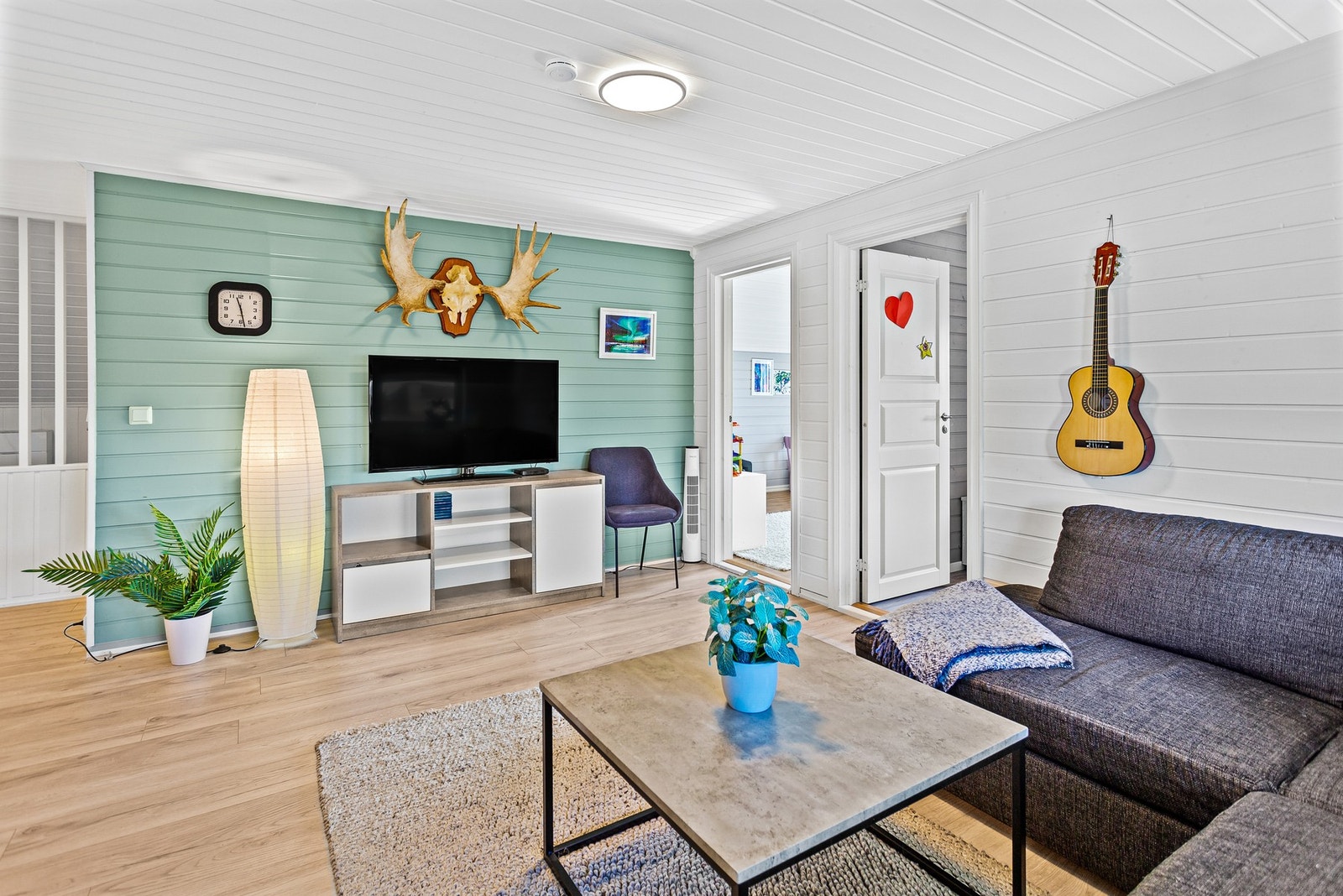 Familievennlig løsning med egen loftstue Galleribilde