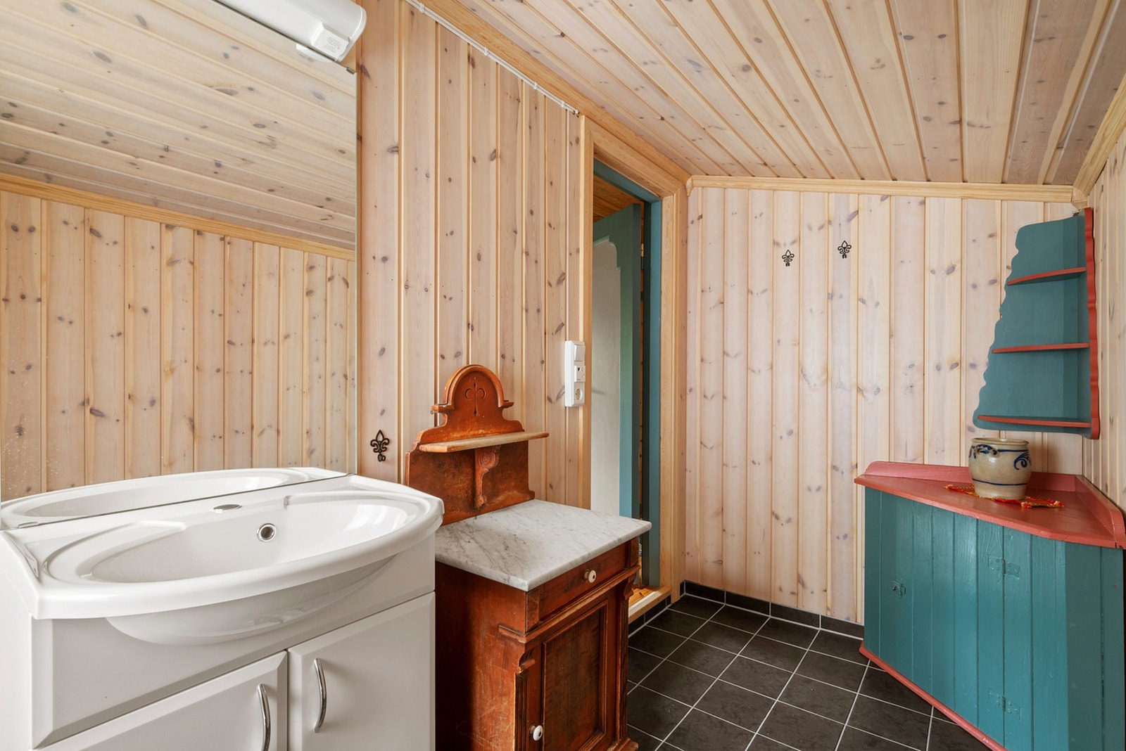 Toalettrom 3,5m². Galleribilde
