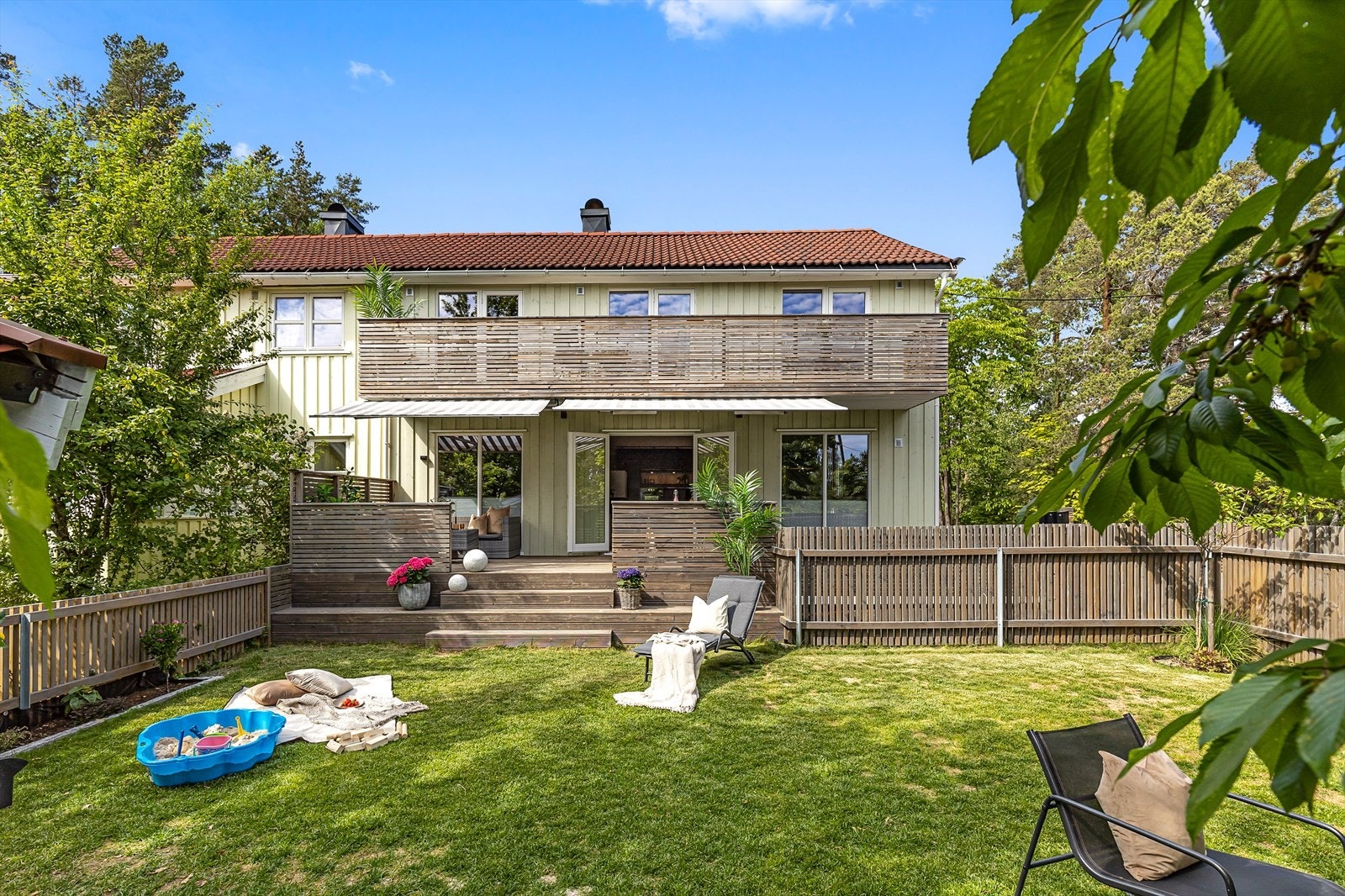 Hele eiendommen ble vesentlig oppgradert av nåværende eier i 2018/2019. Galleribilde