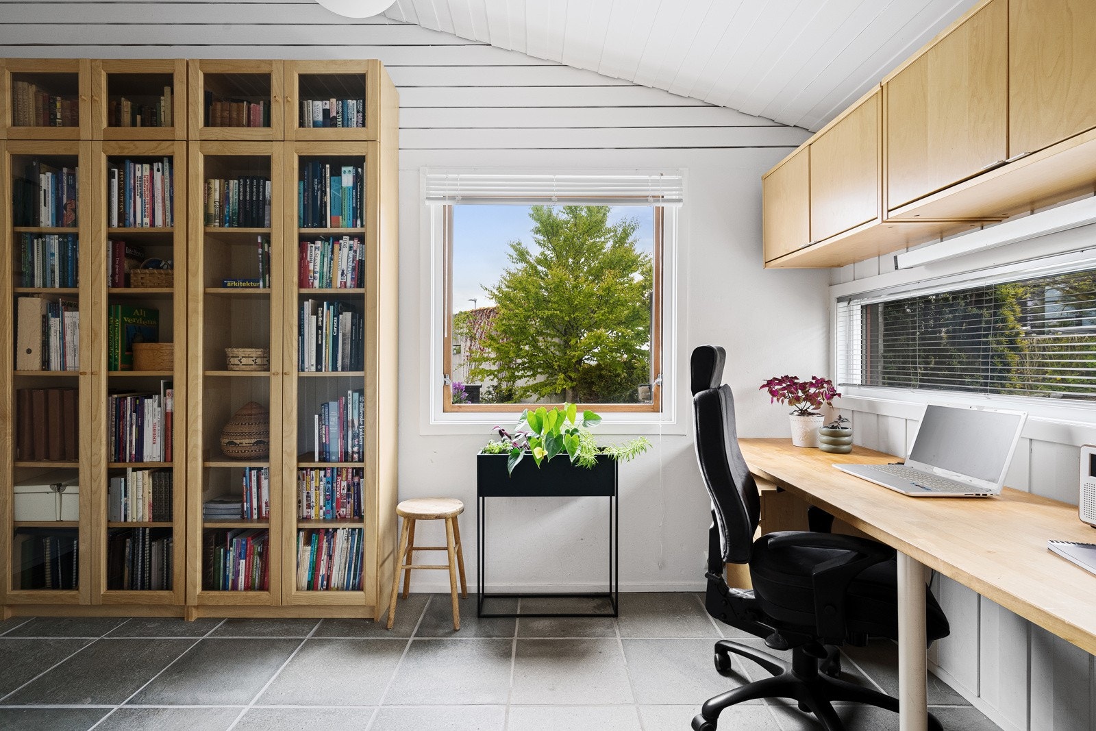 Kontor. Galleribilde