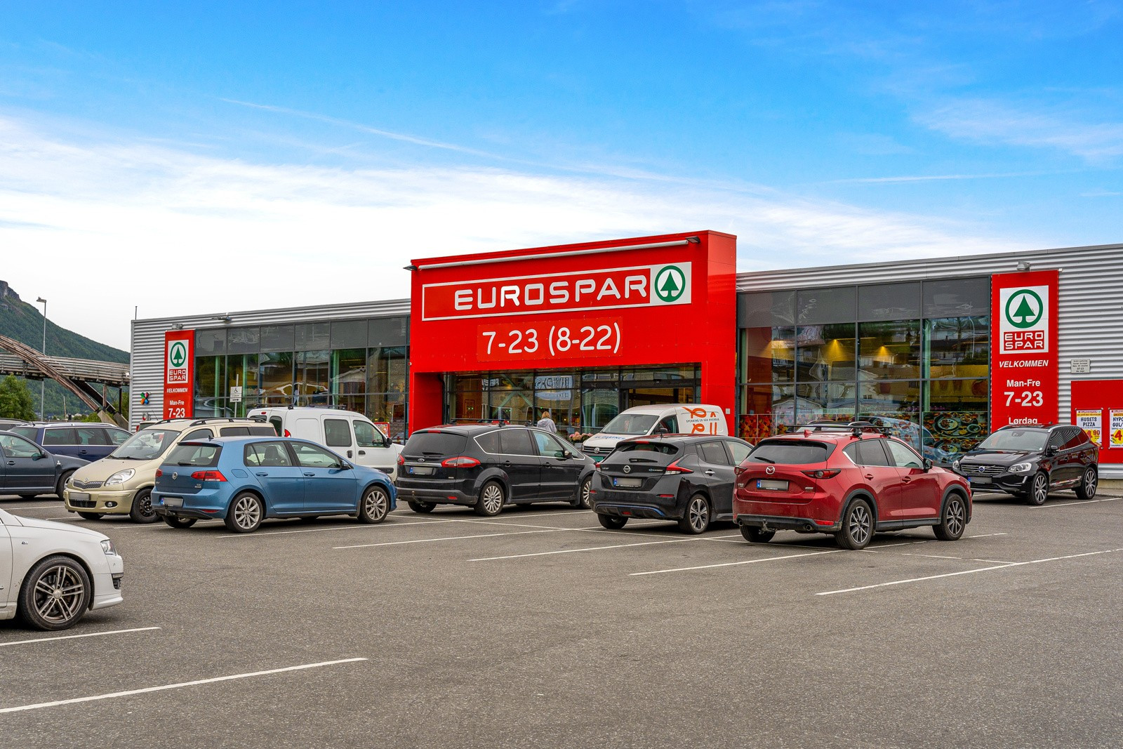 En av Tromsøs beste dagligvarebutikker i umiddelbar nærhet.