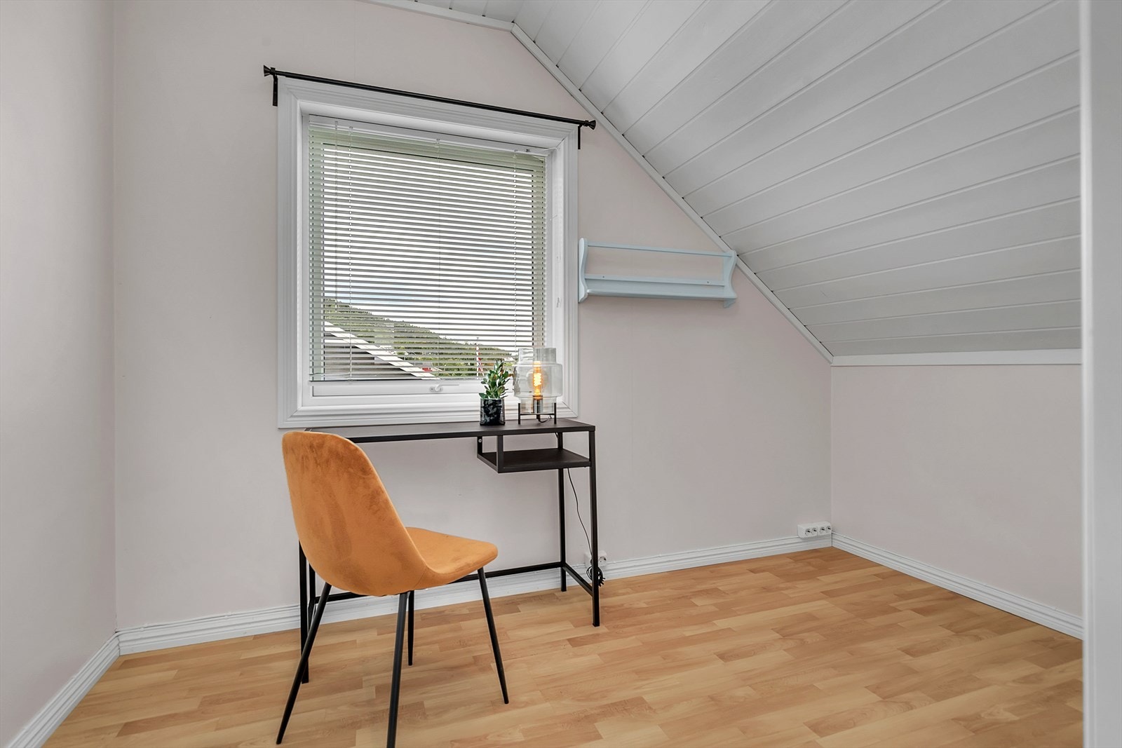 Loftsetasje - Soverom_4.jpg Galleribilde