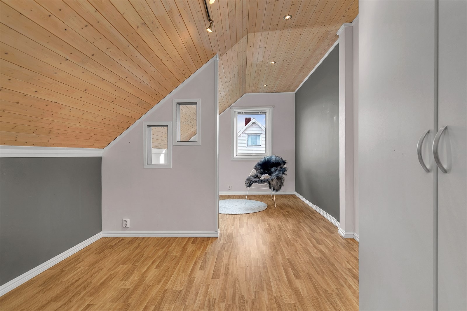Loftsetasje - Soverom_1_1.jpg Galleribilde
