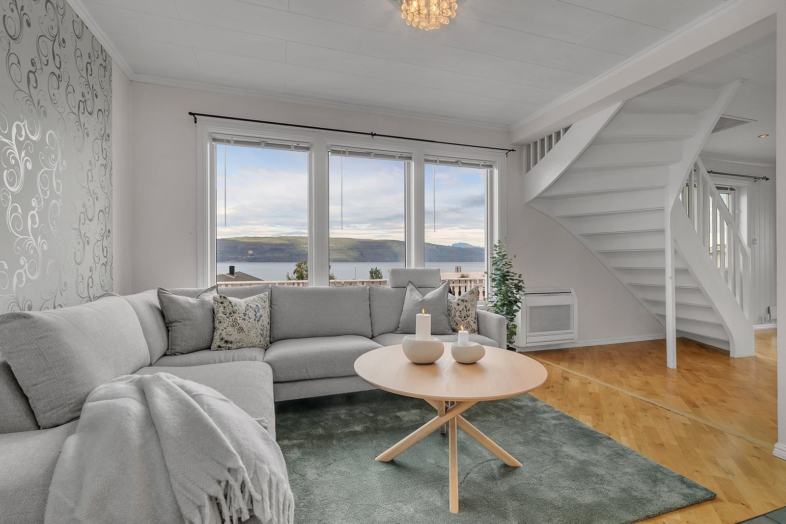 Lys og koselig stue Galleribilde