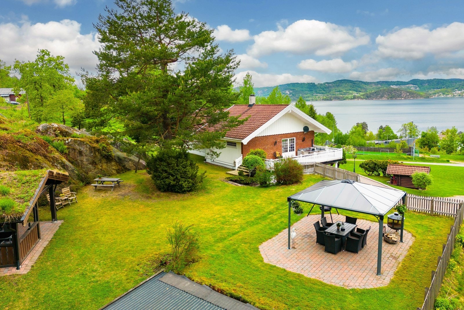 Velkommen til Isdamveien 13, presentert av Kent Salte Galleribilde