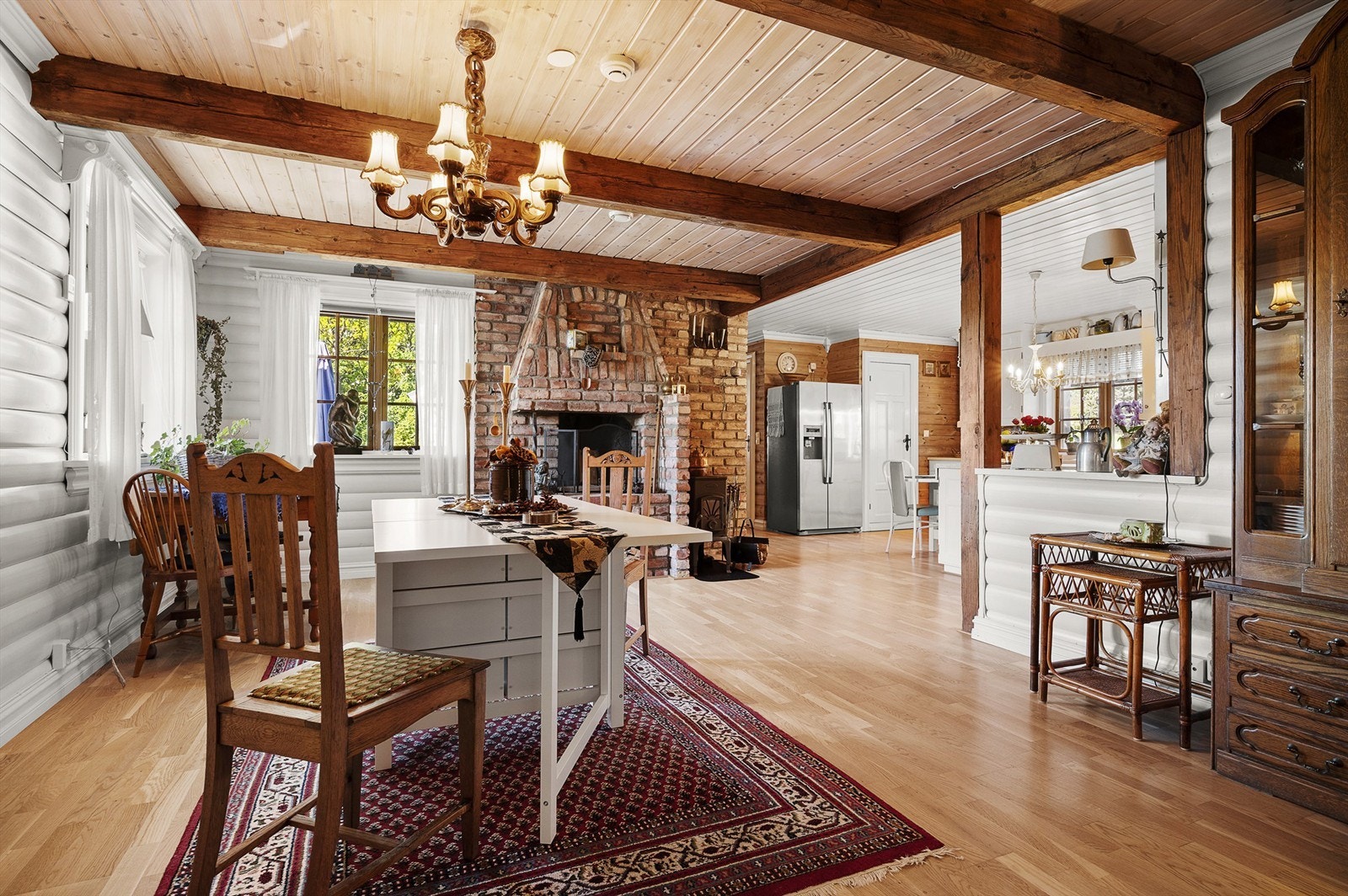 Spisestue / kjøkken Galleribilde