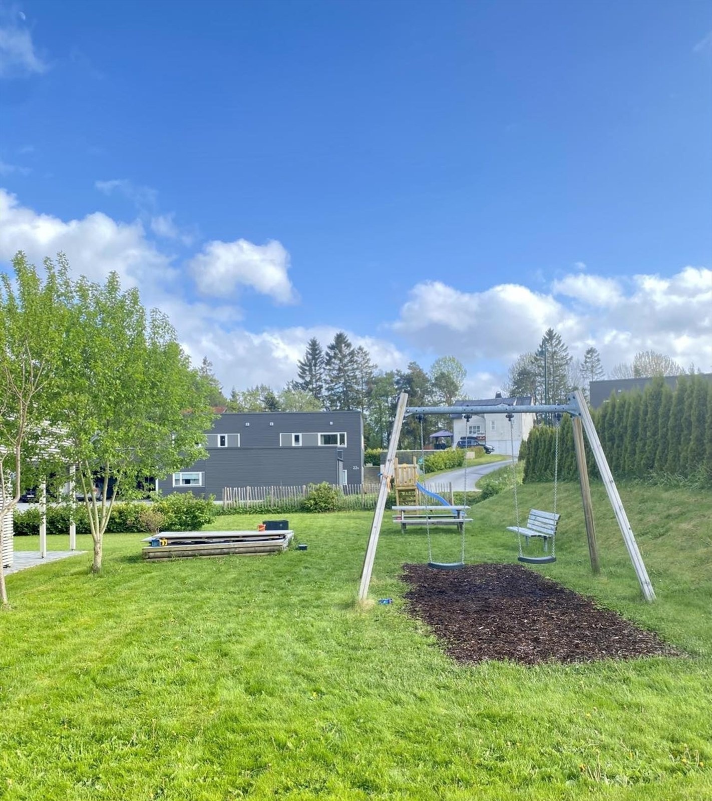 Lekeplass på fellesområdet Galleribilde
