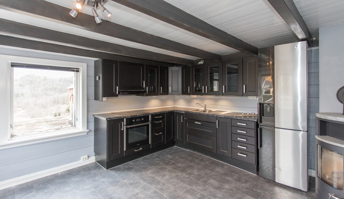 Kjøkken fra Ikea (2012) - noen integrerte hvitevarer Galleribilde