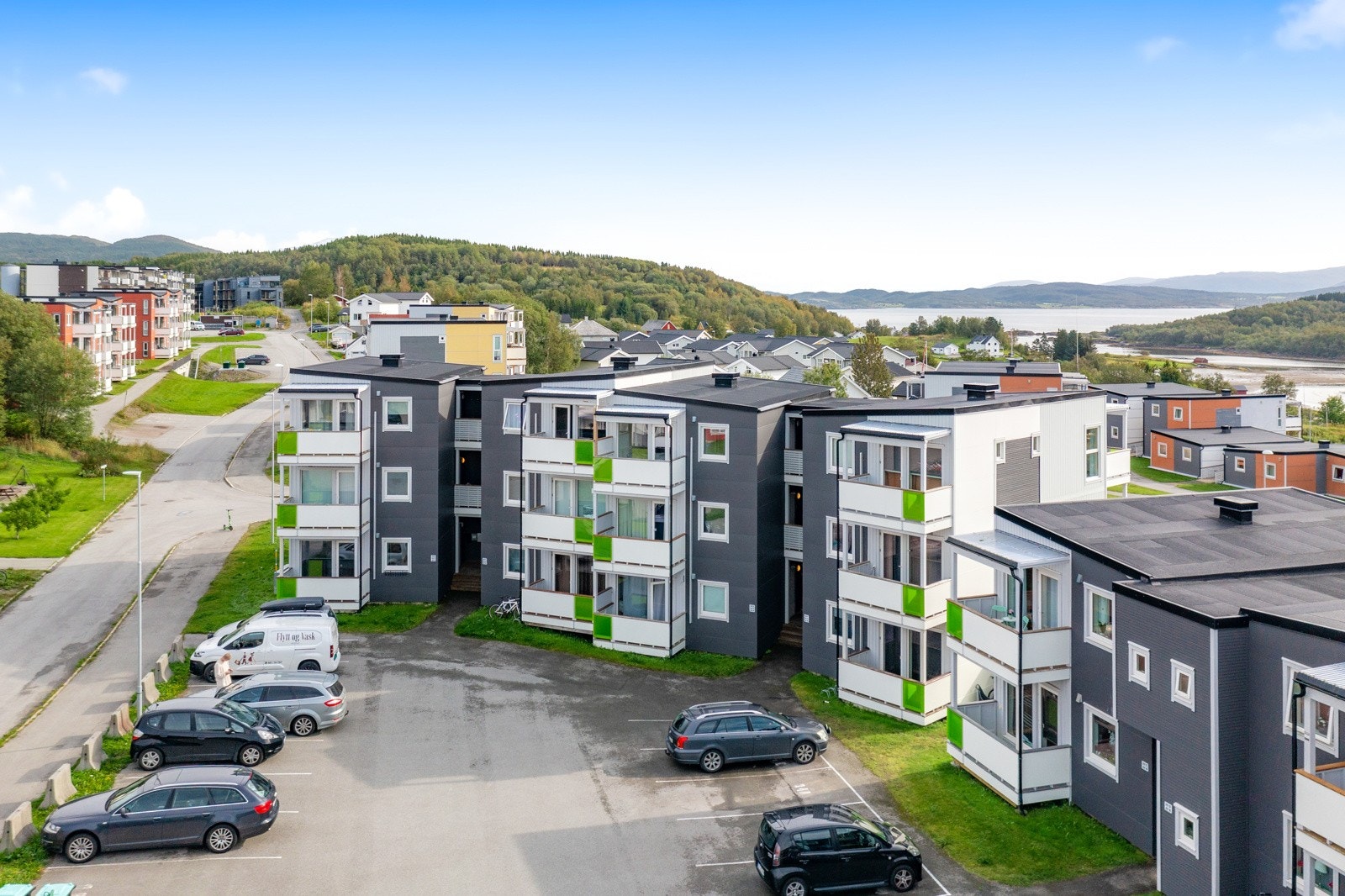 Borettslaget har også gjesteparkeringsplasser. Galleribilde