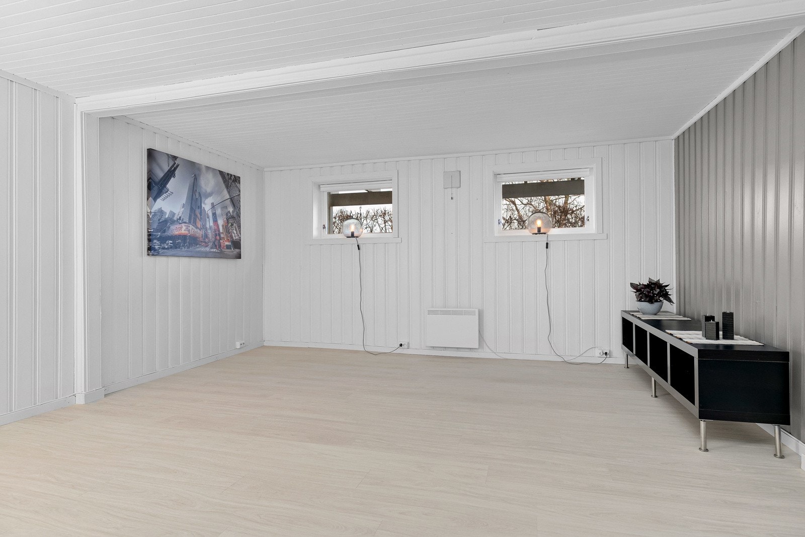 I kjelleretasjen er det en trivelig kjellerstue. Galleribilde