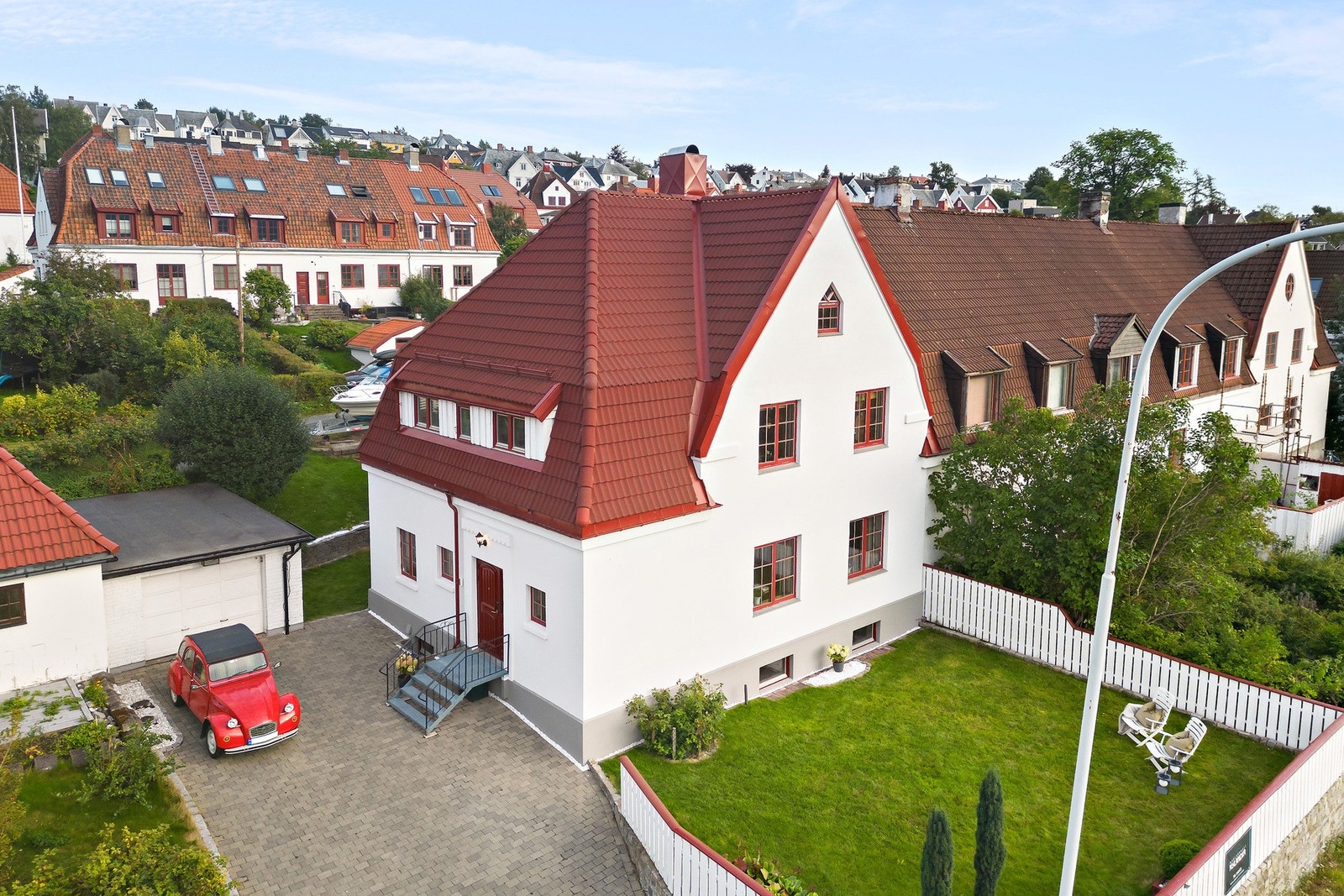 Ta kontakt med megler for å avtale visningstidspunkt - Kathrine Birkeland, tlf 41 32 93 23 Galleribilde
