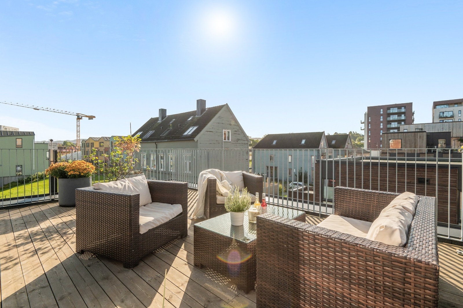 Takterrassen har optimale solforhold. Galleribilde