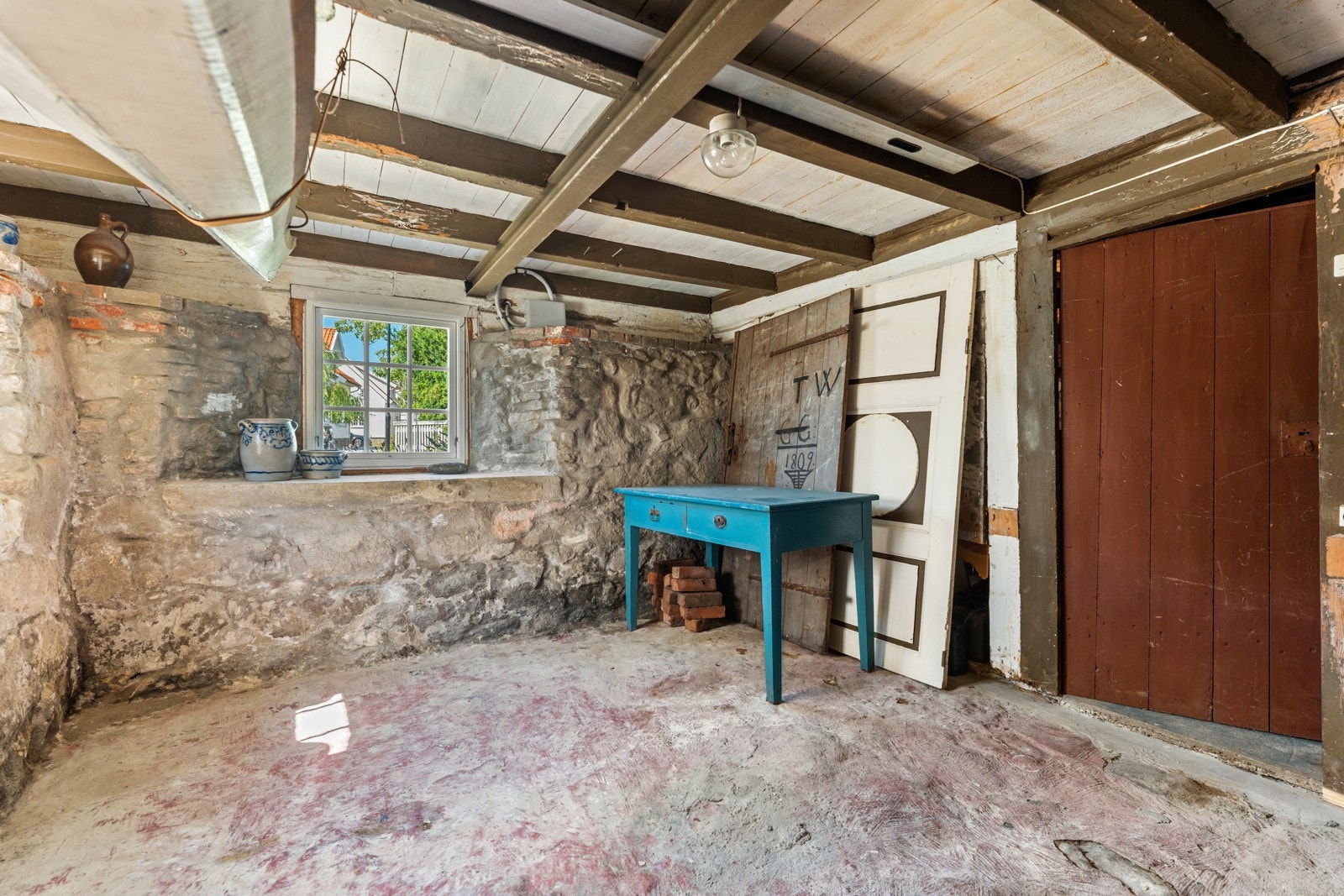 Bodareal i kjeller. Galleribilde