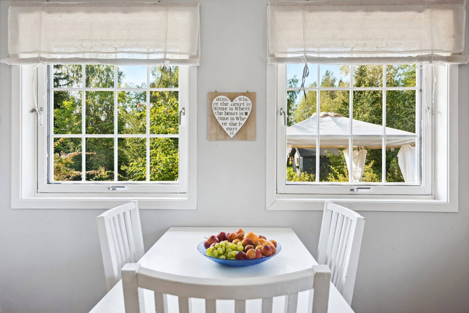 Perfekt for hverdagsmåltidene og når barna skal gjøre lekser. Galleribilde