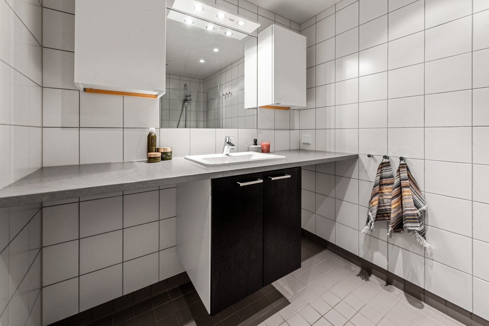 Badet Galleribilde