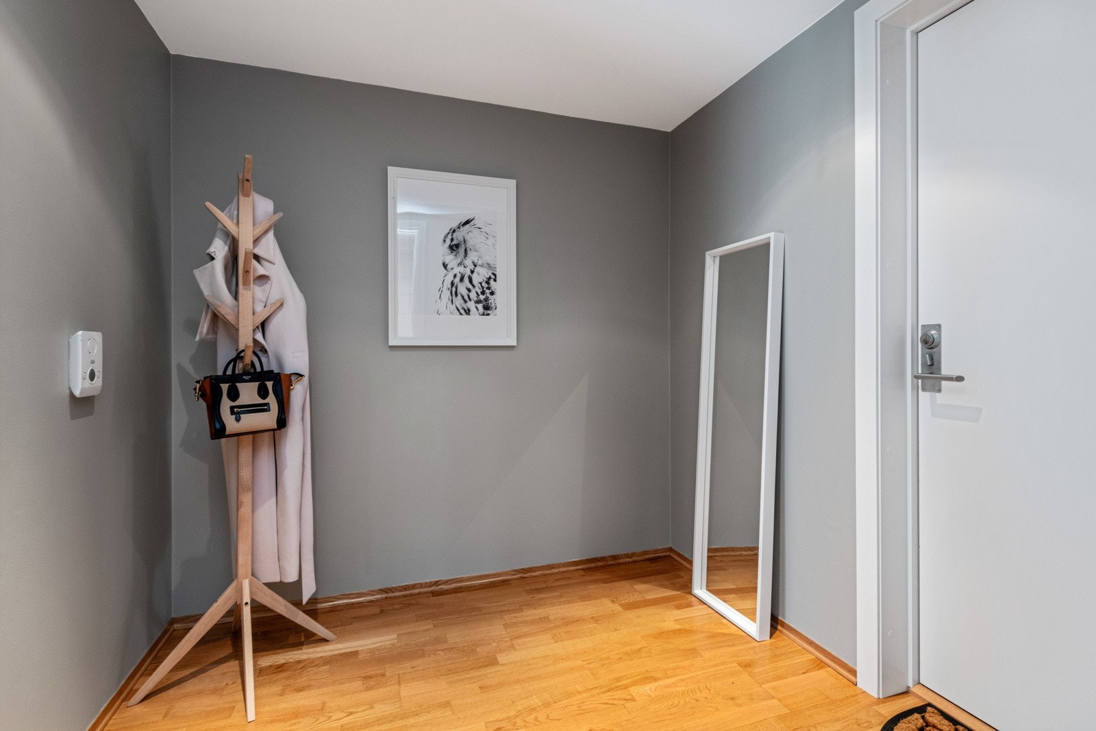 God plass til garderobeløsning Galleribilde