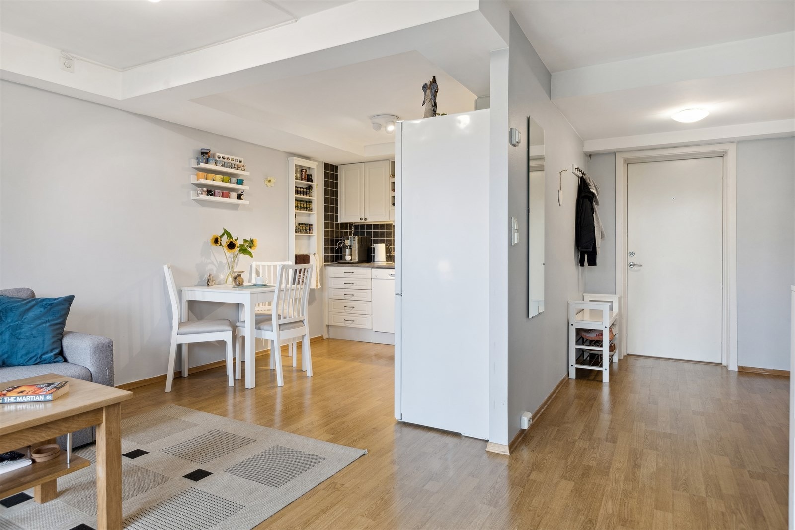 Leiligheten har gulvvarme i alle rom med unntak av bod. Galleribilde