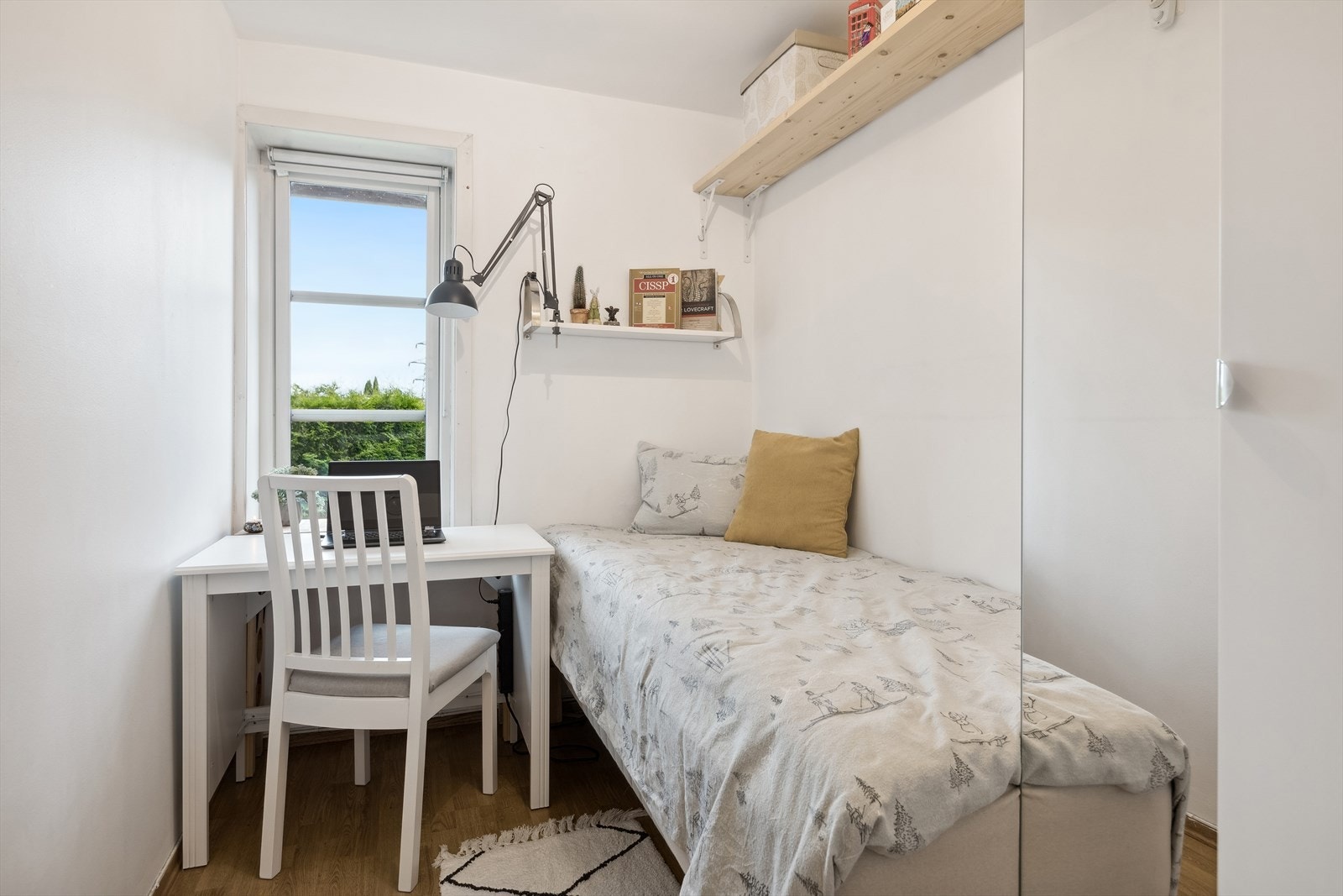 Soverom nr III Galleribilde