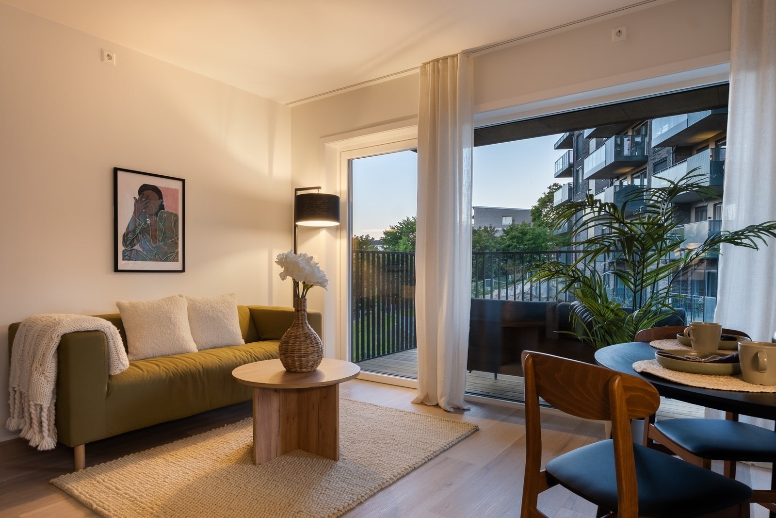 Kveldsbilder. Galleribilde