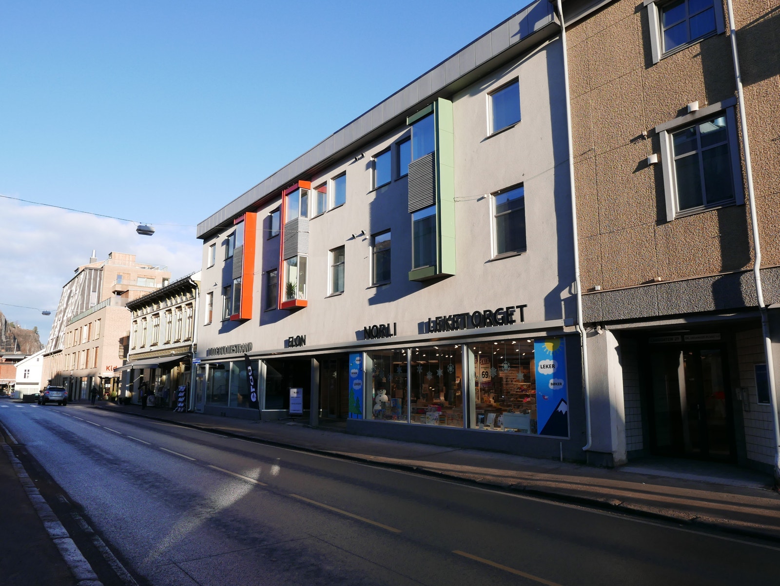 Gode profileringsmuligheter og moderne byggfasade Galleribilde