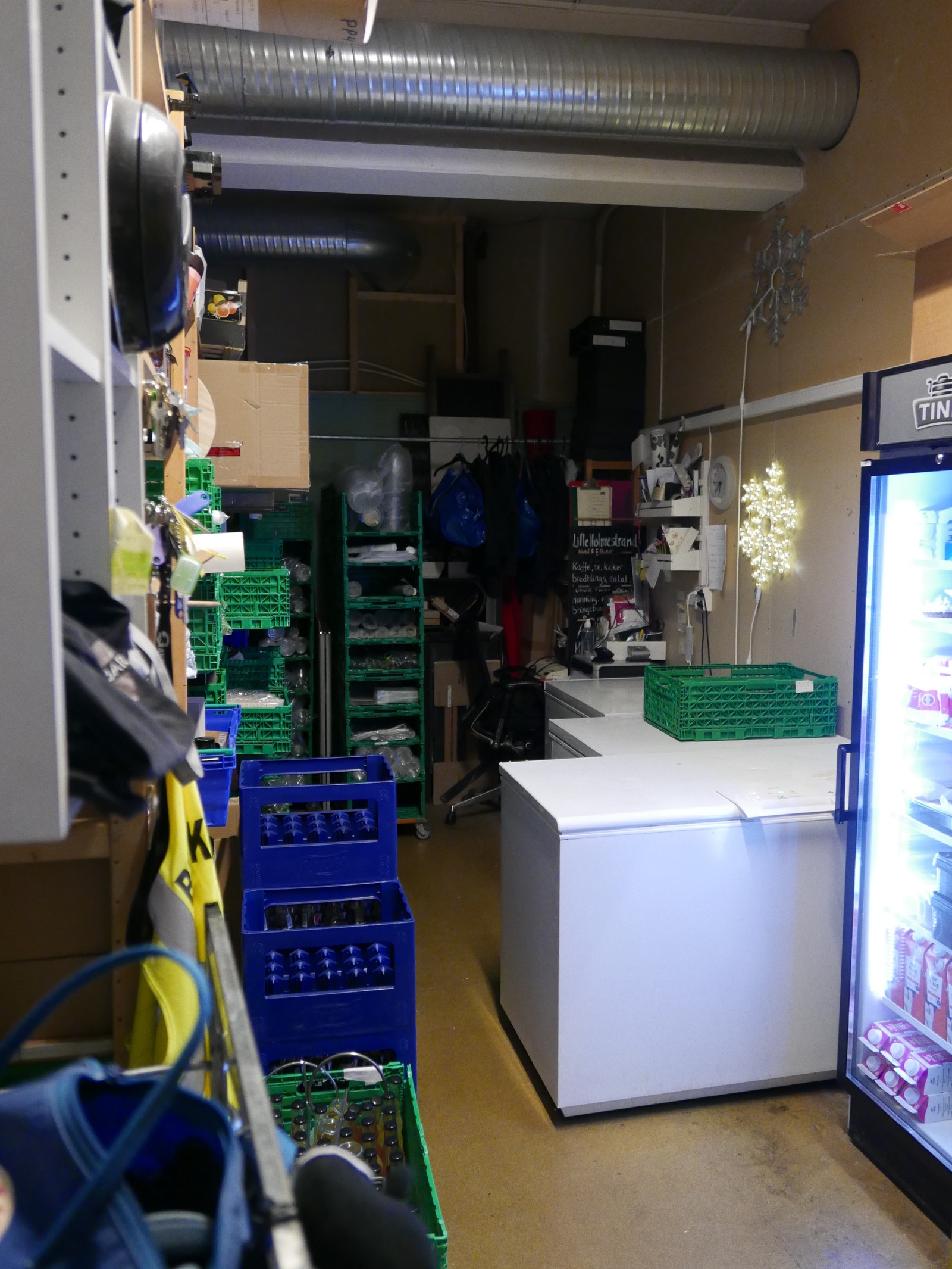 Bakrom/lager Galleribilde