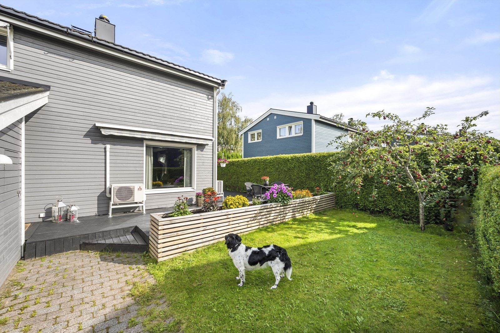 Perfekt bolig for deg som ønsker å bo i et rolig og tilbaketrukket område med flotte omgivelser Galleribilde