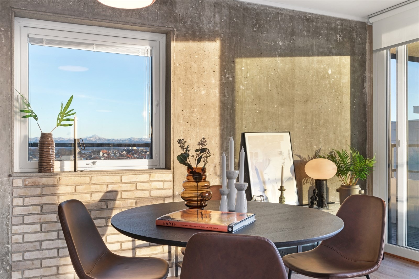 Spiseplass Dining area Galleribilde