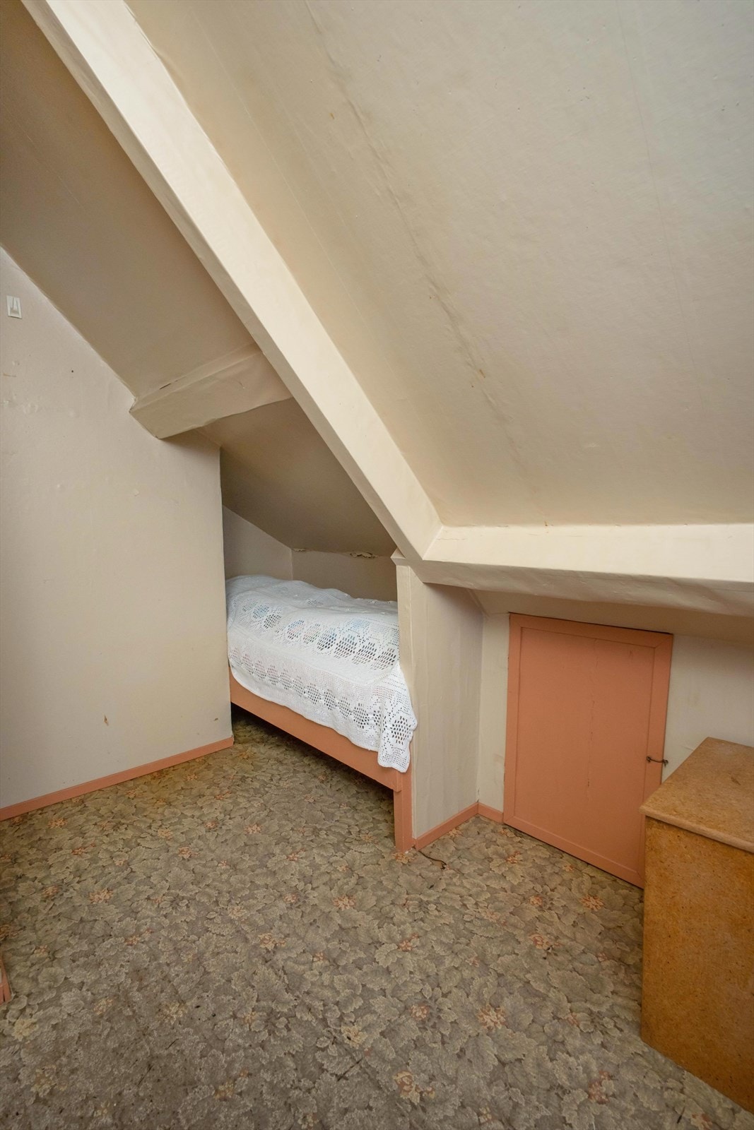 Soverom på loft Galleribilde