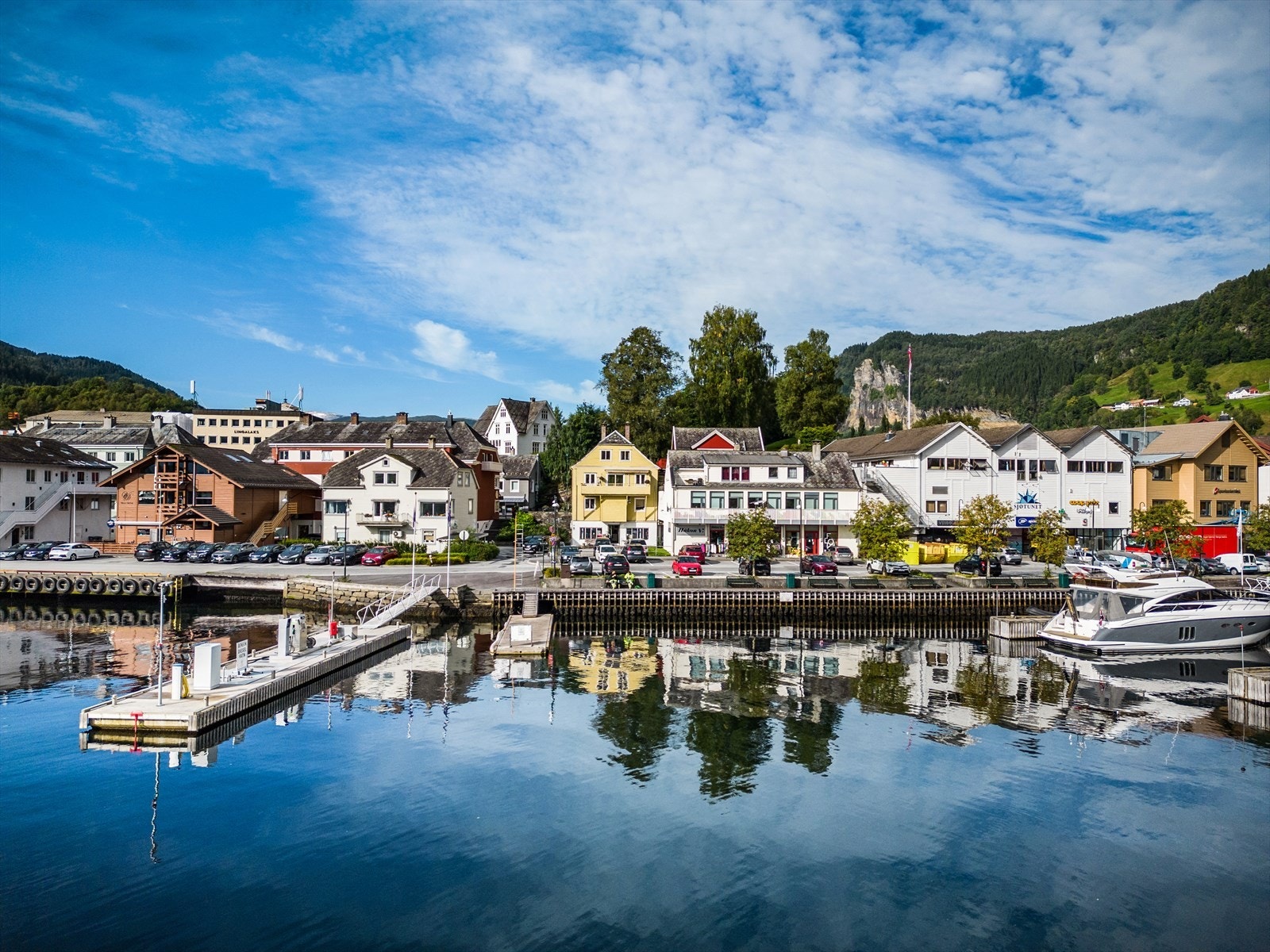 - Et idyllisk lite tettsted - Galleribilde